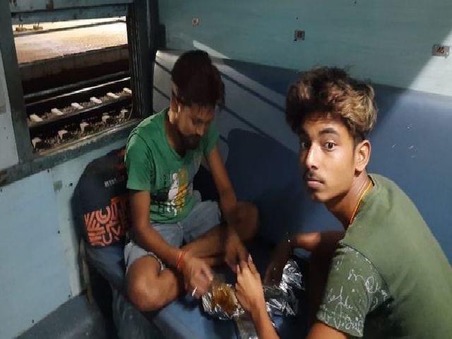 Train leaves with stranded workers